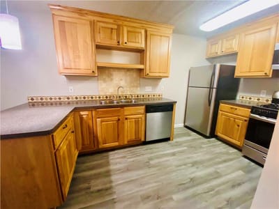 Photo 2 of 11 at 1202 Newning Ave Unit #100 - 2 bed 2 bath home