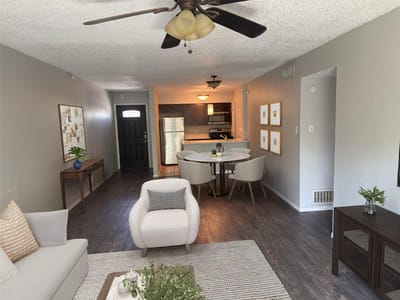 Living area at 1202 Newning Ave Unit #311 - 2 bed 1 bath home