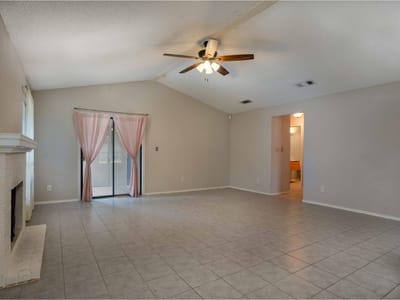 Property photo 4 at 1202 Thorpe LN Unit #315 - 2 bed 2 bath home