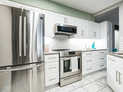 Kitchen at 1202 Thorpe LN Unit #406D - 2 bed 2 bath home