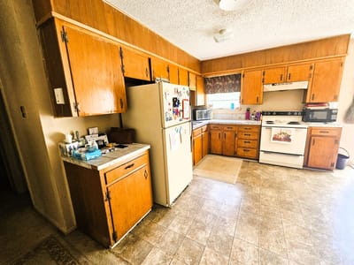 Bathroom at 1203 Curry Ave - 3 bed 1 bath home