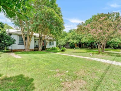 Living area at 1206 Ruth Ave - Violet Crown Heights Sec 01, Austin, TX