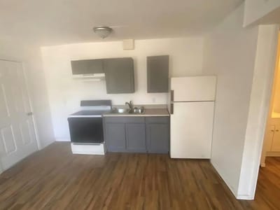 Primary bedroom at 1207 N 10th ST - Cole, Killeen, TX