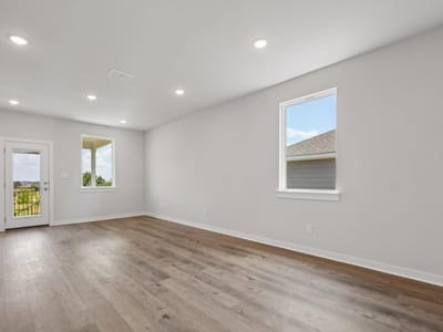 Property photo 4 at 1209 Lavender WAY - 4 bed 2 bath home