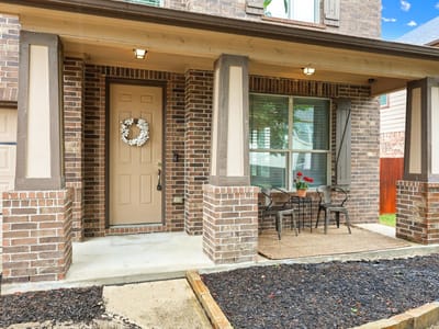 Kitchen at 1209 Toltec TRL - 3 bed 2 bath home
