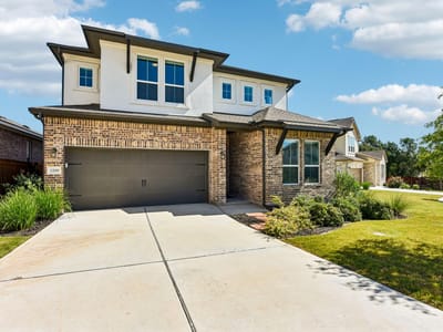 Living area at 1209 Willie Ranch WAY - 4 bed 2 bath home