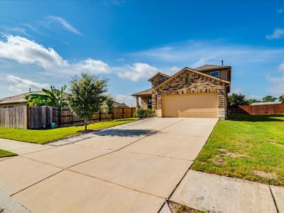 Property photo 3 at 121 Coleto Creek LOOP - 4 bed 3 bath home