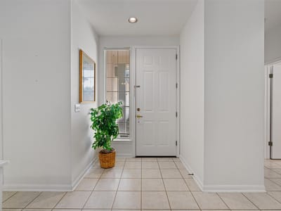 Primary bedroom at 121 Larkspur Ln - 2 bed 2 bath home