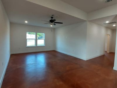 Bathroom at 121 Spanish Oak Trl - 3 bed 3 bath home