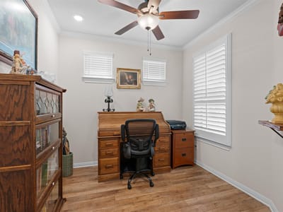 Primary bedroom at 121 Winterhorse CV - 2 bed 2 bath home