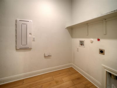 Property photo 5 at 12108 Bacalar BND - 5 bed 4 bath home