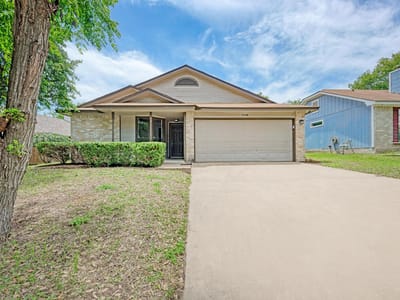 Living area at 12108 Carnforth Dr - 3 bed 2 bath home