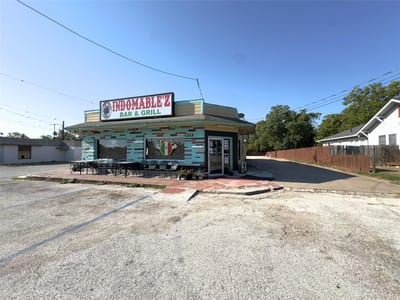 Property photo 2 at 1212 E Pierce ST - Simpson & Parr, Luling, TX