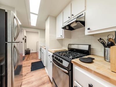 Primary bedroom at 1212 Guadalupe St Unit #301 - 2 bed 2 bath home