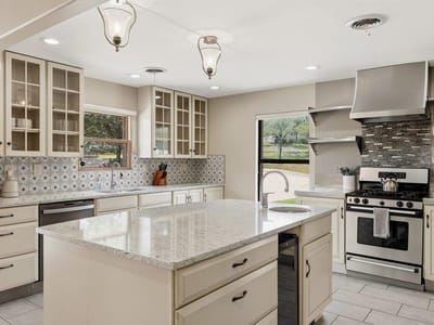 Kitchen at 12135 Fitzhugh RD - 3 bed 3 bath home