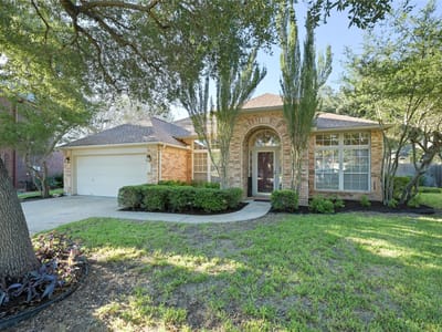 Photo 3 of 39 at 1217 Cypress Mill CIR - 4 bed 2 bath home