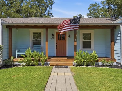 Kitchen at 1217 Fairground ST - 4 bed 3 bath home