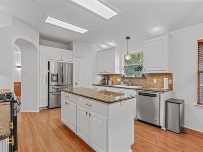 Primary bedroom at 1218 Highland DR - 4 bed 2 bath home