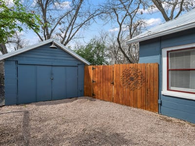 Primary bedroom at 1218 S Myrtle ST - 2 bed 1 bath home