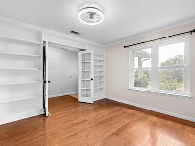 Primary bedroom at 122 County Road 4936 - 4 bed 2 bath home