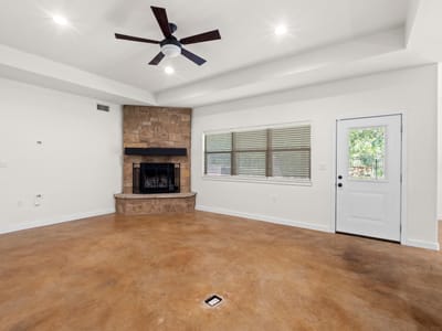 Primary bedroom at 122 N Pohakea DR - 4 bed 2 bath home