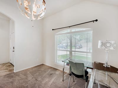 Kitchen at 122 Sandstone TRL - 3 bed 2 bath home
