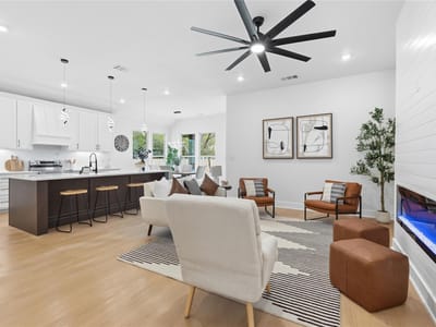 Kitchen at 122 W Pauwela LN - 3 bed 2 bath home