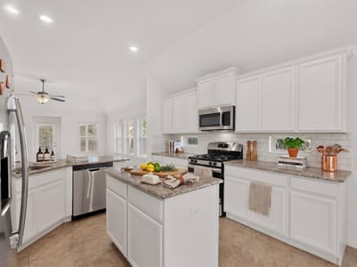Property photo 5 at 12202 Chalco ST - 3 bed 2 bath home