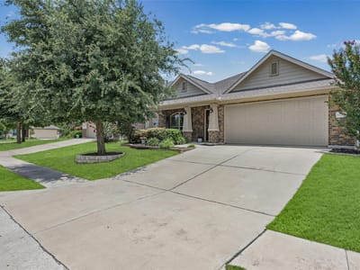 Living area at 12203 Toluca DR - 3 bed 2 bath home