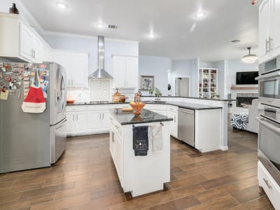 Property photo 5 at 12204 Waterton Parke CIR - 4 bed 2 bath home