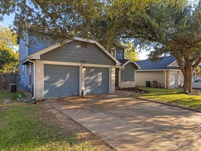 Kitchen at 12217 Shropshire BLVD - 3 bed 2 bath home
