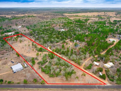 Property photo 2 at 123 Abbey LN - Dromgoole, Thomas, Smithville, TX