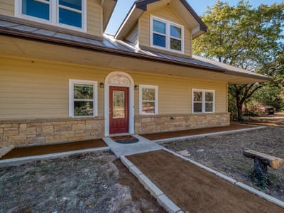 Primary bedroom at 123 Bowie Trl - 4 bed 3 bath home