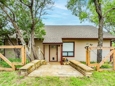 Property photo 4 at 123 Horseshoe DR - 2 bed 2 bath home