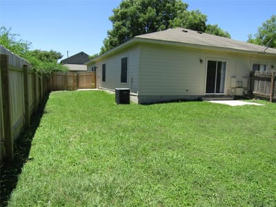 Living area at 12301 Abney DR - Turtle Rock Estates, Lot 52, Austin, TX