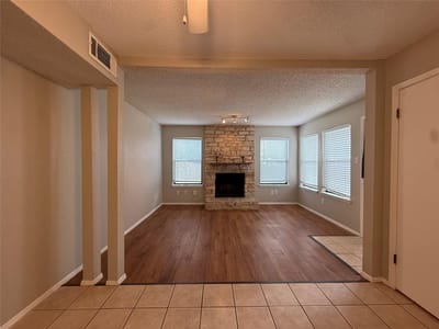 Property photo 5 at 12307 Deer Falls Dr - HUNTERS CHASE 3, Austin, TX