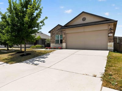 Property photo 2 at 124 Democracy CT - 4 bed 2 bath home