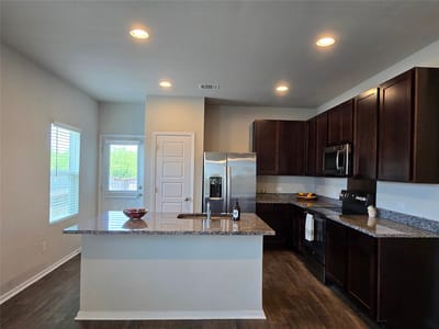 Property photo 4 at 124 Edward R Gaytan ST - 3 bed 2 bath home