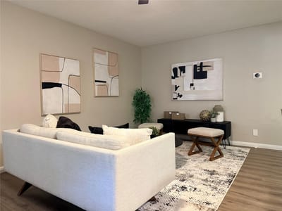 Living area at 1240 Barton Hills Dr Unit #105 - 1 bed 1 bath home