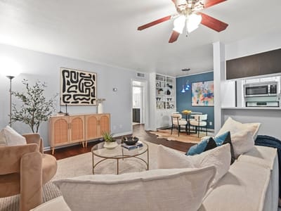 Property photo 4 at 1240 Barton Hills DR Unit #116 - 1 bed 1 bath home