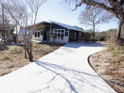 Living area at 1240 Canyon SHRS - 3 bed 2 bath home