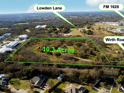 Living area at 12406 Wirth Rd - Manchaca, Manchaca, TX