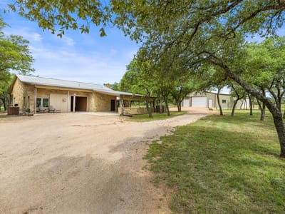Kitchen at 1241 Sandy Oaks Ranch Rd - 3 bed 2 bath home