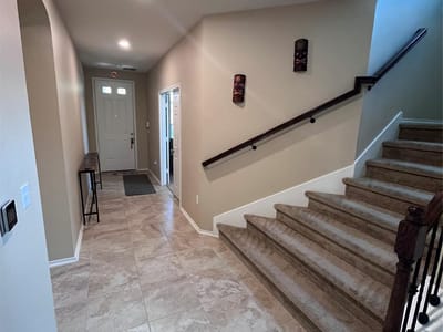 Living area at 12425 Calibri Ln - 5 bed 2 bath home