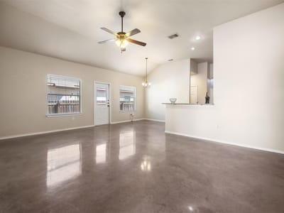 Living area at 125-127 Joanne Cv - Samuels Court 725, New Braunfels, TX