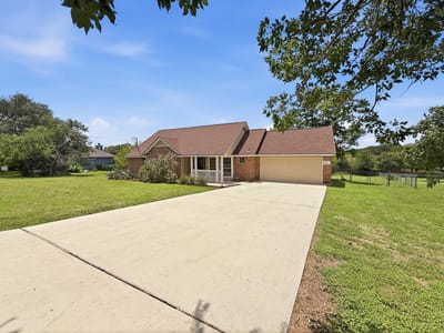 Property photo 3 at 125 Barton RD - 3 bed 2 bath home
