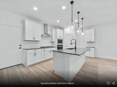 Primary bedroom at 125 Darlington CT - 5 bed 3 bath home