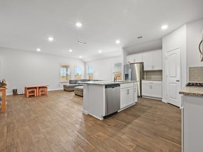 Living area at 125 Escala WAY - 4 bed 3 bath home