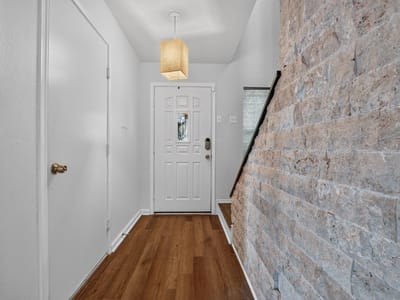 Property photo 5 at 125 Jade Lake CV - 4 bed 3 bath home