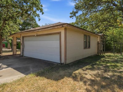 Property photo 3 at 125 Live Oak DR - 3 bed 2 bath home
